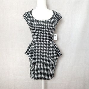 NWT Houndstooth peplum mini dress